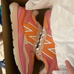 New Balance 5740 VALENTINES DAY